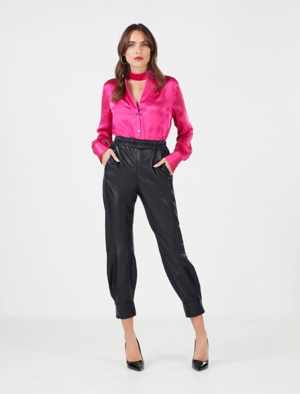 BCBG RAFFAELLA FAUX LEATHER JOGGER - BLACK BEAUTY