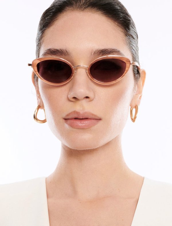 Bcbg Oval Classic 1994 Sunglasses Rose Gold/Blush - Image 4