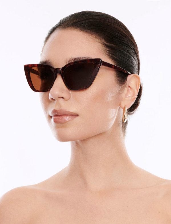 Bcbg Kendall Cat Eye Sunglasses Brown Demi - Image 2