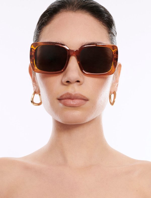 Bcbg Rectangle 1982 Sunglasses - Image 4