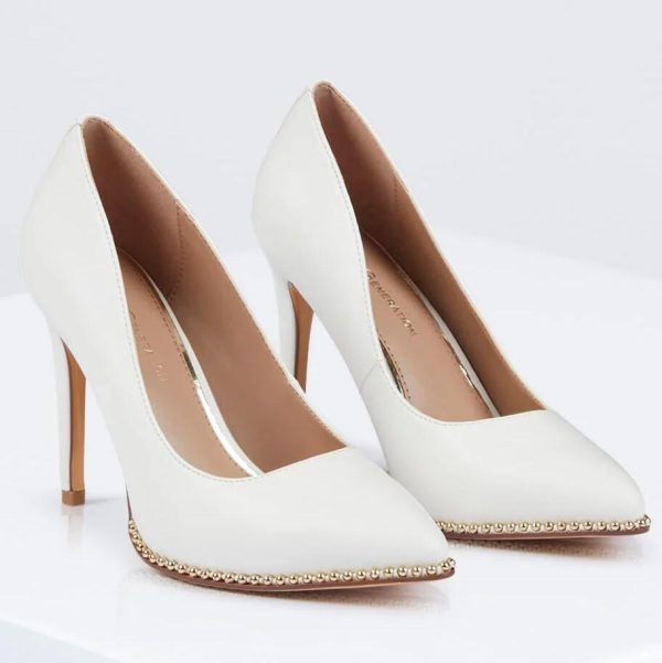 BCBG HAWTI PUMP HEEL - WHITE