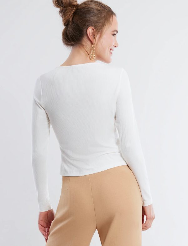 BCBG LONG SLEEVE CUTOUT O-RING TOP - CLOUD DANCER - Image 4