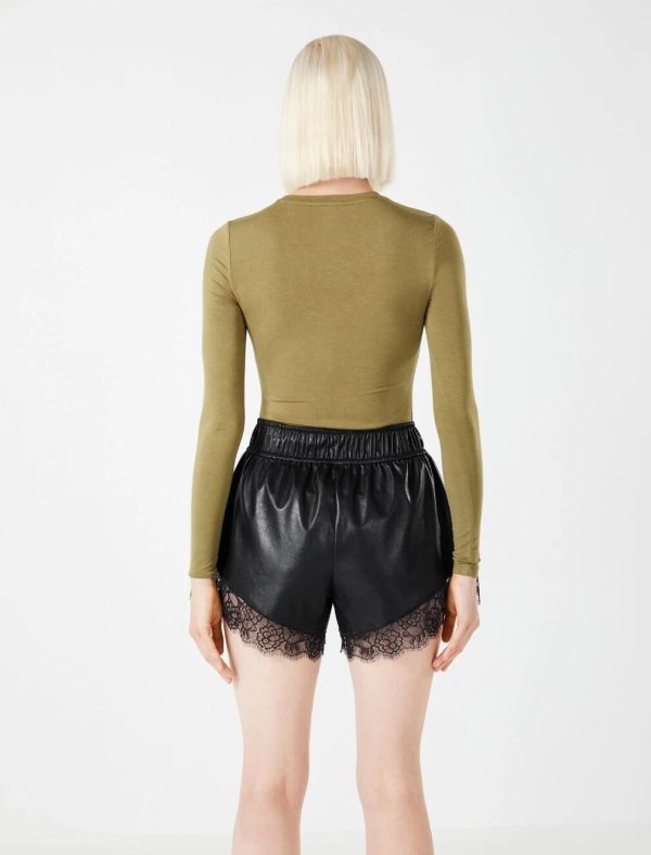 BCBG LONG SLEEVE FITTED LAYERING TOP - OLIVE - Image 3